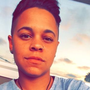 Meet your Posher, Cameron